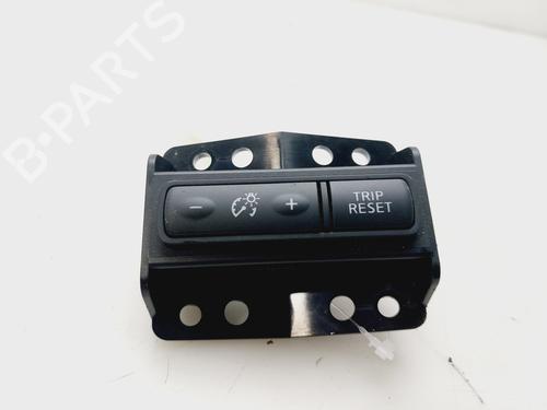 Used Switch NISSAN QASHQAI II (J11, J11_) [2013-2026]  30709673