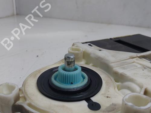 Right front window motor LAND ROVER FREELANDER I (L314) 2.0 DI 4x4 | BP18294859E20 