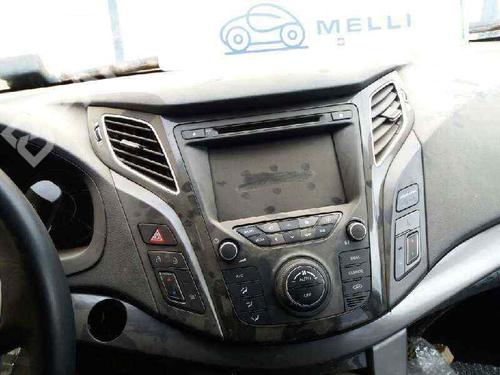 Right front seat HYUNDAI i40 I (VF) 1.7 CRDi | BP8727341C16  - Image 14