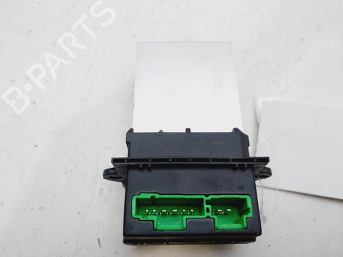 Used Heater resistor RENAULT SCÉNIC II (JM0/1_) 1.9 dCi (JM0G, JM12, JM1G, JM2C) (120 hp) 27493396