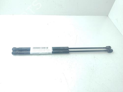 tailgate-lift-support-kia-carens-i-mpv-fc-fj-1998-1999-2000-2001-2002-2003-2004-2005-2006-2007-30204343 main image