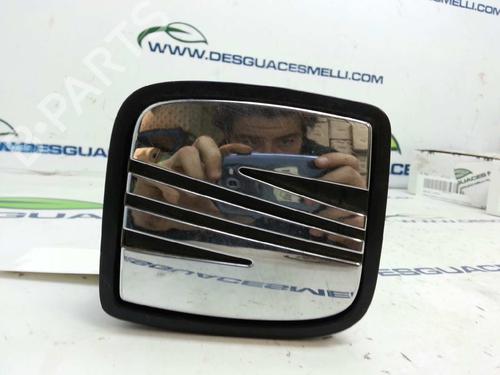 Used Tailgate handle SEAT IBIZA II (6K1) 1.4 i (60 hp) 2878589