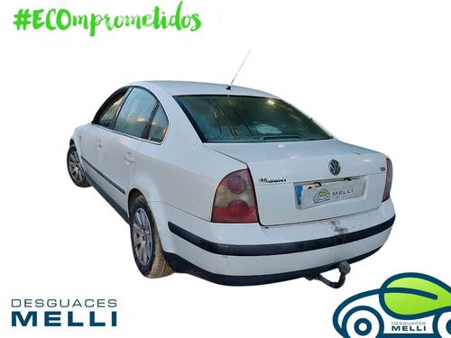 Lamp holder VW PASSAT B5.5 (3B3)  | BP30572683L10 