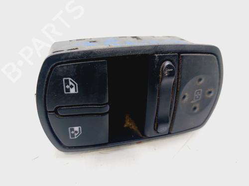 Used Left front window switch OPEL CORSA D (S07) [2006-2015]  31034691