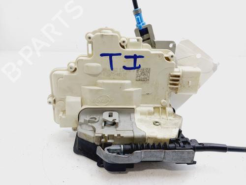 Used Rear right lock AUDI A3 Sportback (8VA, 8VF) [2012-2021]  26588536
