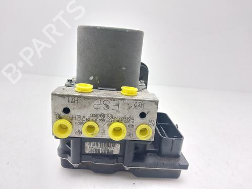 ABS Bremseaggregat AUDI A4 B8 (8K2) 2.0 TDI (120 hp) 32871216