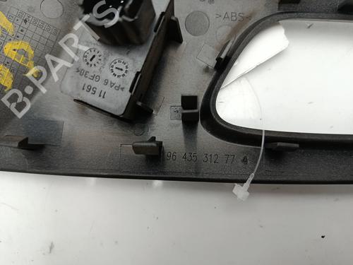 Right front window switch PEUGEOT 407 (6D_) 2.0 (6DRFNB, 6DRFNE) | BP30969511I26