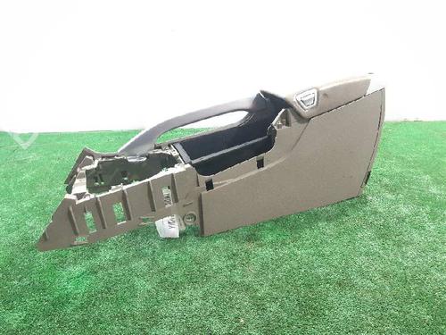 Armrest / Center console VOLVO XC70 I Cross Country (295) D5 AWD | BP7153313I20 