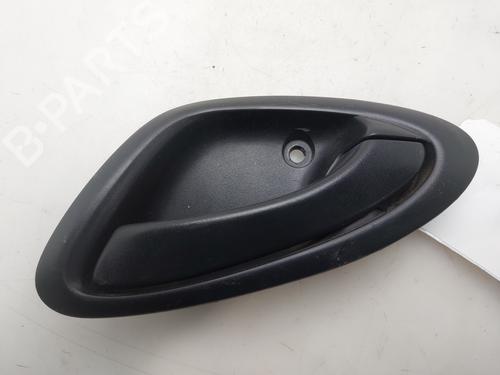 Høyre bak invendig håndtak Høyre bak invendig håndtak HONDA JAZZ II (GD_, GE3, GE2) 1.2 i-DSI (GD5, GE2) (78 hp) 35795897 35795897