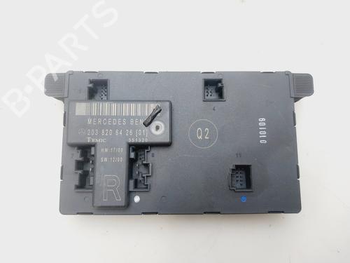 Used Comfort control module MERCEDES-BENZ C-CLASS (W203) C 220 CDI (203.006) (136 hp) 30182599