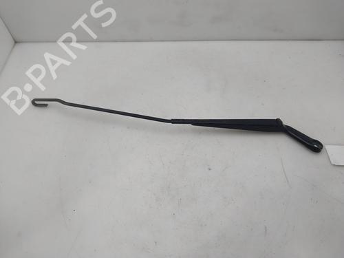 Used Front windshield wiper arm Front windshield wiper arm VW GOLF IV (1J1) 1.9 TDI (90 hp) 33616660 33616660