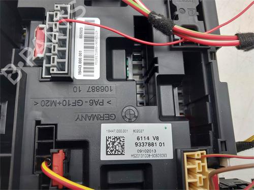 Fuse box BMW 1 (F20) 114 d | BP38648252E1 - Image 3