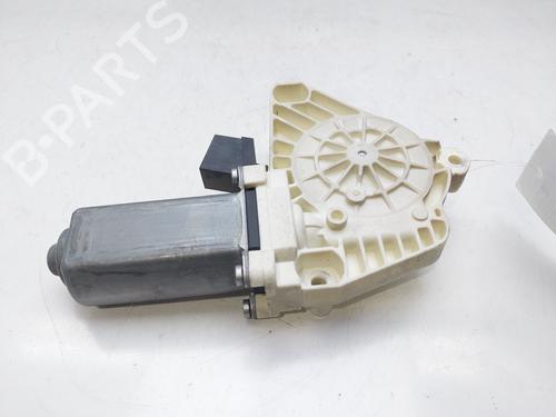 Right front window motor MERCEDES-BENZ A-CLASS (W169) A 160 (169.031, 169.331) | BP13895276E20 