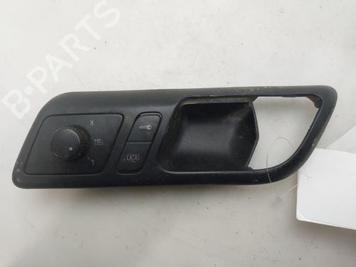Used Mirror switch Mirror switch VW POLO IV (9N_, 9A_) 1.4 TDI (75 hp) 34459153 34459153