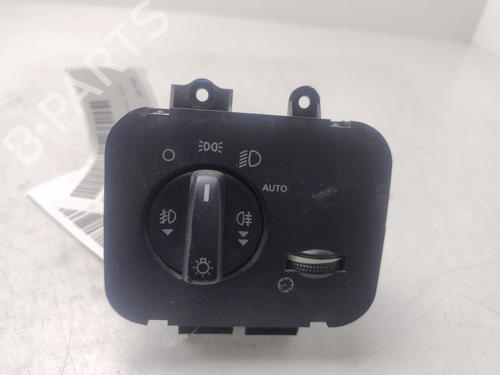 Used Headlight switch LAND ROVER DISCOVERY III (L319) 2.7 TD 4x4 (190 hp) 28413674