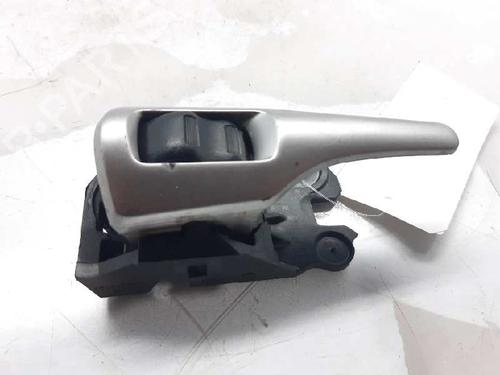 Rear right interior door handle TOYOTA AURIS (_E18_) 1.6 (ZRE181_, ZRE185_) (132 hp) 12400475