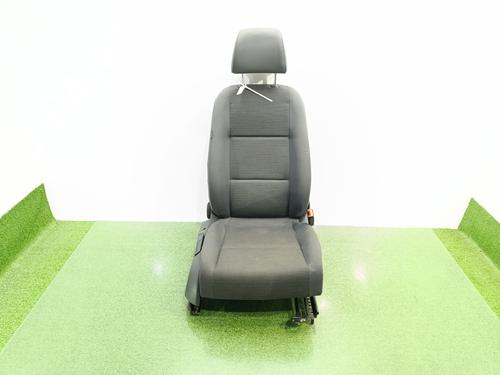 Stol høyre foran VW TOURAN (1T1, 1T2) [2003-2011]  32366613