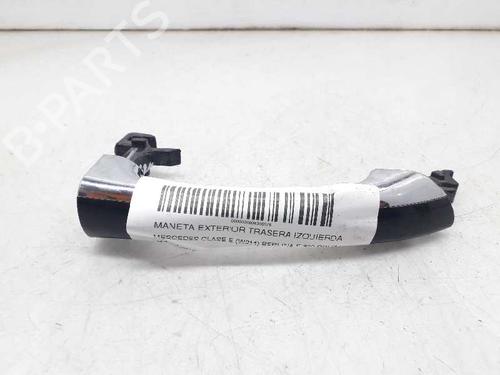 Used Rear left exterior door handle MERCEDES-BENZ E-CLASS (W211) E 320 CDI (211.026) (204 hp) 2890911
