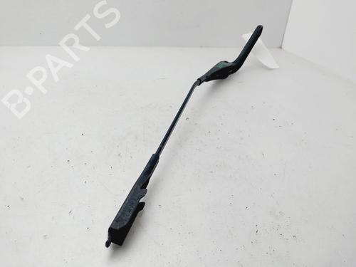 Front windshield wiper arm BMW 1 (E87) 118 d | BP25870280C143 