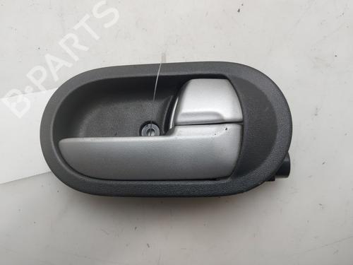 Used Front right interior door handle Front right interior door handle 37710776 37710776
