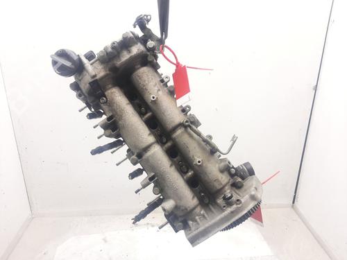 Used Cylinder head OPEL INSIGNIA A (G09) [2008-2017]  32183602