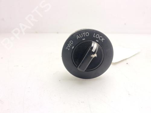 Interruttore Interruttore NISSAN X-TRAIL I (T30) [2001-2013] 36384832 36384832