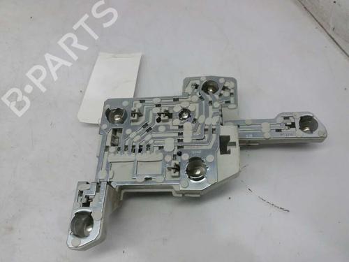 Used Lamp holder FORD MONDEO III (B5Y) 1.8 16V (125 hp) 13991437