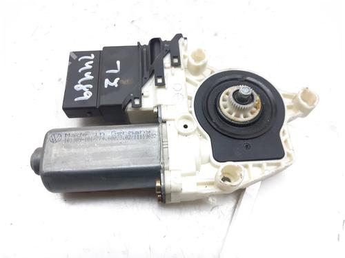 Used Left rear window motor SEAT LEON (1M1) 1.9 TDI (90 hp) 7828298