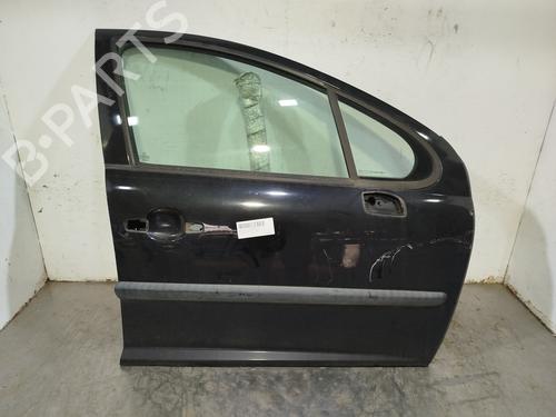 Used Right front door Right front door 36019937 36019937