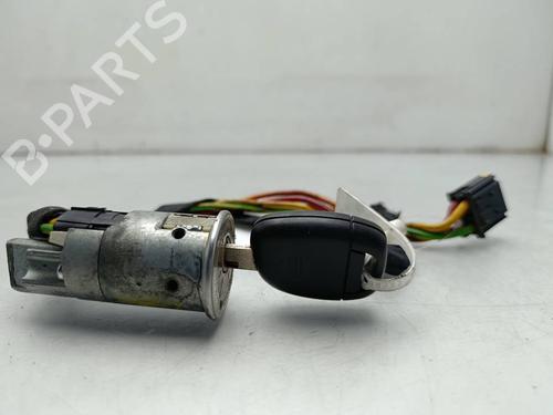 Used Ignition barrel Ignition barrel RENAULT CLIO II (BB_, CB_) 1.2 (BB0A, BB0F, BB10, BB1K, BB28, BB2D, BB2H, CB0A,... (58 hp) 40154158 40154158