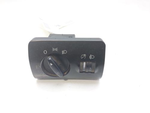 Commande de phare AUDI A6 C5 (4B2) 2.5 TDI quattro (150 hp) 13936542