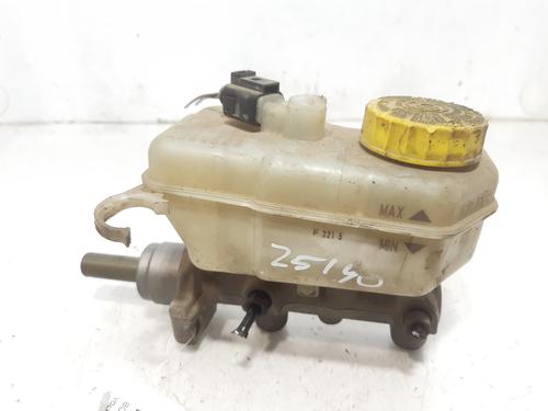 Used Brake master cylinder VW POLO (9N_, 9A_) 1.4 16V (75 hp) 8336780