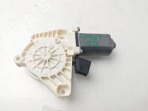 right-rear-window-motor-mercedes-benz-b-class-sports-tourer-w245-2005-2006-2007-2008-2009-2010-2011-32436676 main image