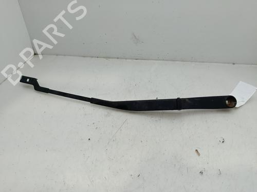 Used Front windshield wiper arm KIA CEE'D Hatchback (ED) [2006-2012]  32008293