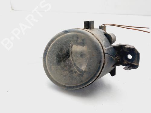 Used Right front fog light NISSAN PRIMERA (P12) [2002-2026]  31359267