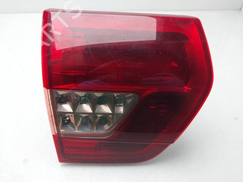 left-tailgate-light-citroen-c5-iii-break-rw_-2008-2009-2010-2011-2012-2013-2014-2015-2016-2017-39988510 main image