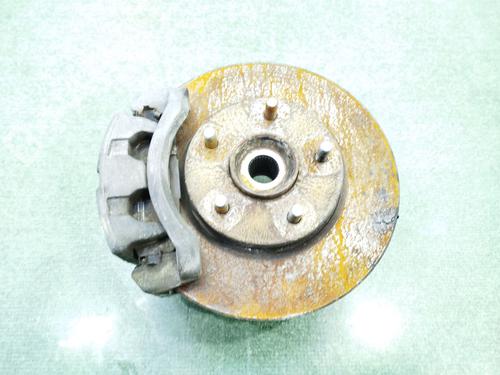 Used Left front steering knuckle NISSAN X-TRAIL I (T30) [2001-2013]  30932396