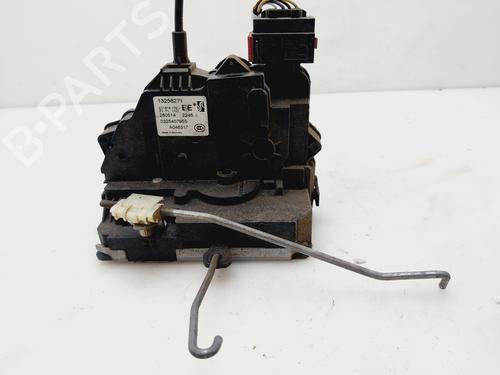 Used Front left lock OPEL CORSA D (S07) [2006-2015]  26546426