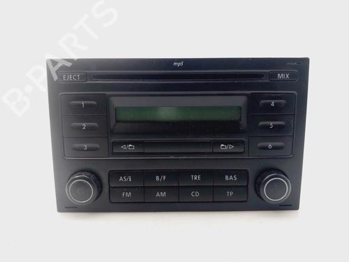 Sistema audio VW POLO IV (9N_, 9A_) 1.4 16V (80 hp) 31914727