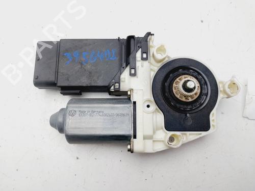 Vindusheismotor venstre foran SEAT LEON (1M1)  | BP29267232E21 