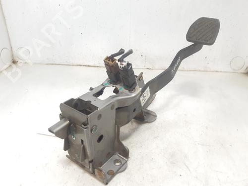 Bremsepedal RENAULT KOLEOS I (HY_) 2.0 dCi 4x4 (HY0K) (150 hp) 46501JY42B | 46501JY42B |