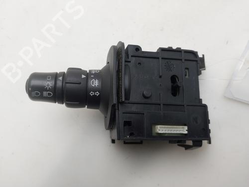 Used Headlight switch Headlight switch RENAULT SCÉNIC II (JM0/1_) 1.5 dCi (JM0F) (82 hp) 33201245 33201245