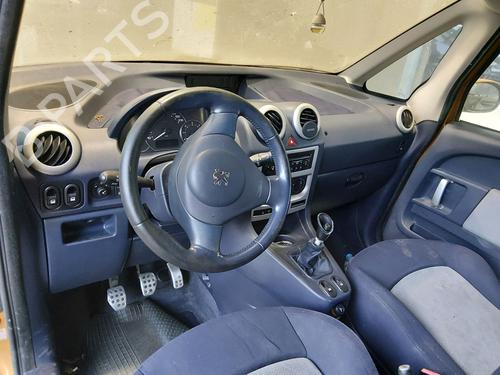 Right front window switch PEUGEOT 1007 (KM_) 1.4 HDi | BP39415262I26  - Image 10