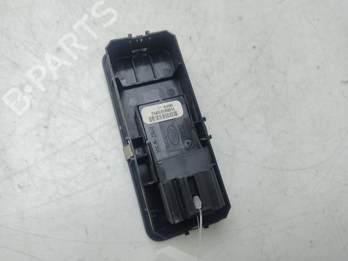 Right front window switch LAND ROVER DISCOVERY III (L319) 2.7 TD 4x4 | BP28123413I26 