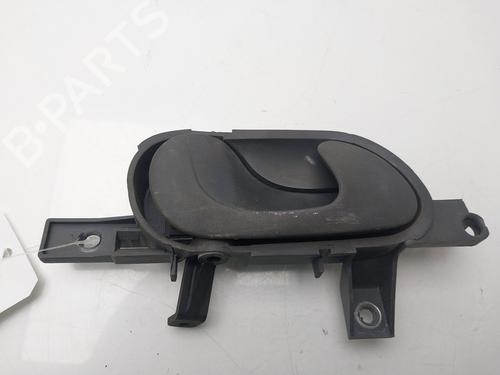 Poignée intérieure avant gauche PEUGEOT EXPERT Van (222) 2.0 HDI (94 hp) 30832573