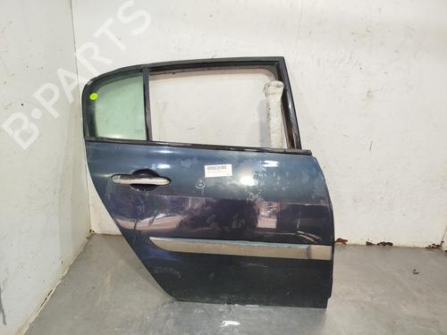 Used Right rear door RENAULT MEGANE II Saloon (LM0/1_) [2003-2025]  27994027