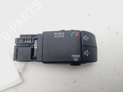 Kombi Kontakt / Stilkkontakt RENAULT CAPTUR I (J5_, H5_) [2013-2025]  29418422