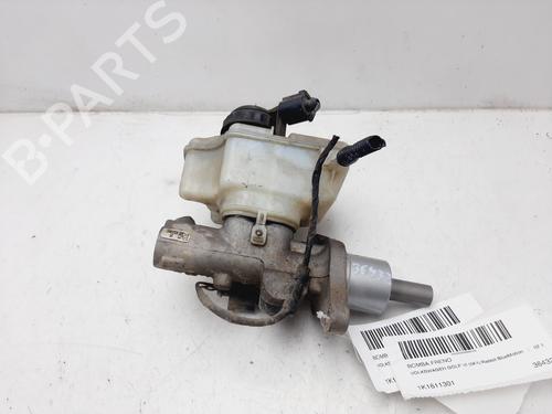 Used Brake master cylinder VW GOLF VI (5K1) [2008-2014]  23119519