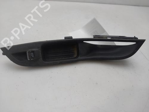 Used Left rear window switch Left rear window switch FORD FOCUS III 1.6 TDCi (115 hp) 33974379 33974379