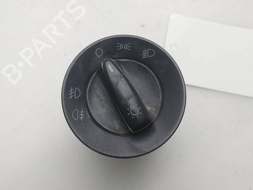 Used Headlight switch Headlight switch SKODA OCTAVIA I (1U2) [1996-2010] 39691751 39691751